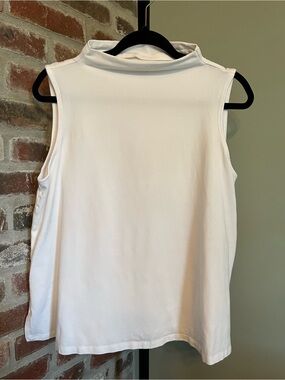 Eileen fisher white sleeveless tank | size large
